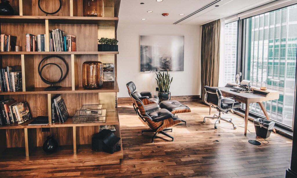 Best Floor Paint for Wooden Floors UK Buyer's Guide [2021]