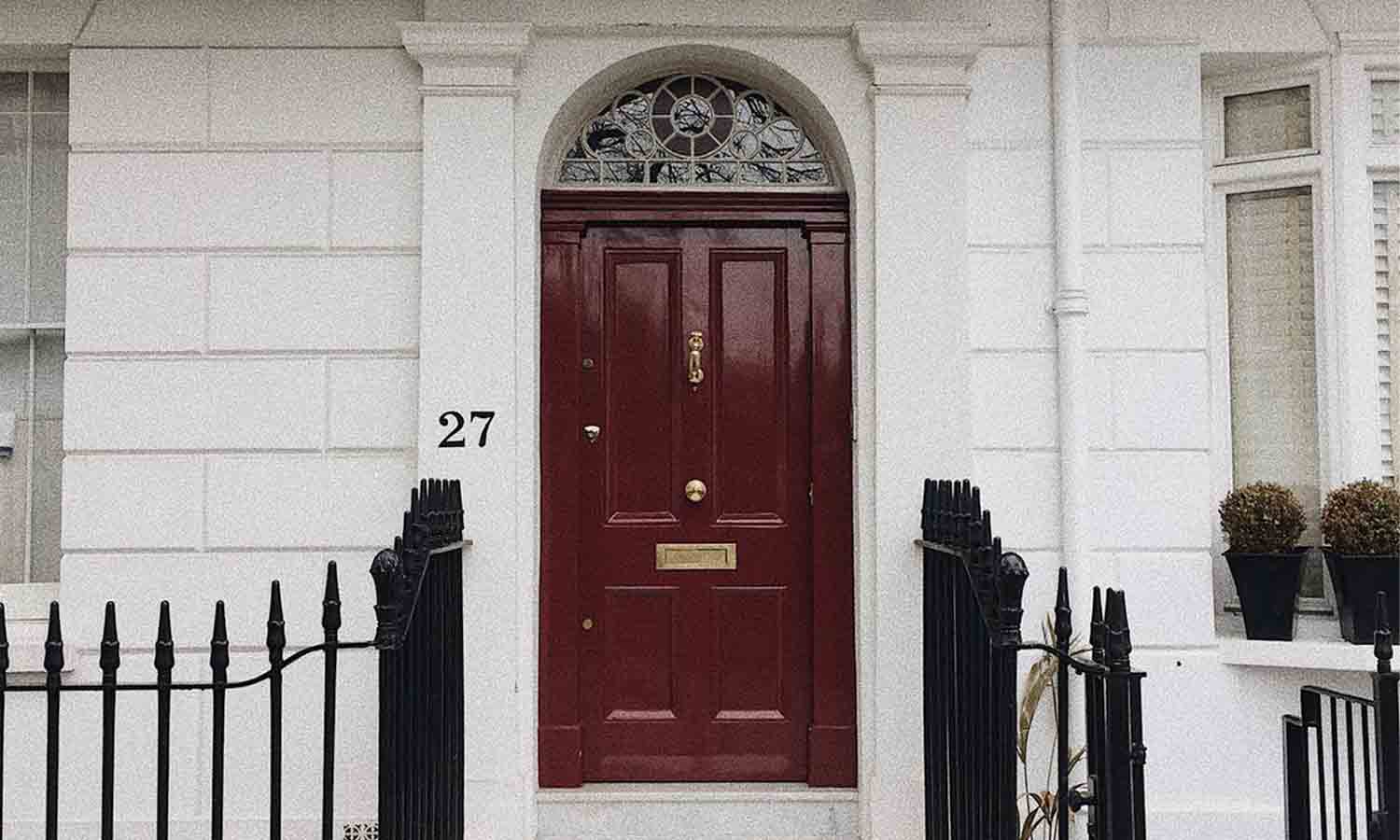 Best Front Door Paint in the UK - 2022 Buyer's Guide - My Paint Guide