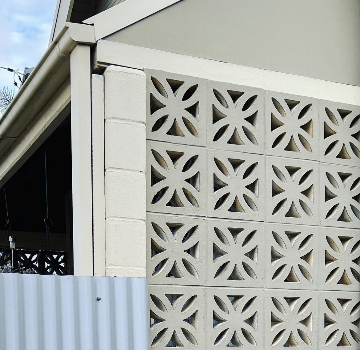 Painting Breeze Blocks A Professional Guide My Paint Guide